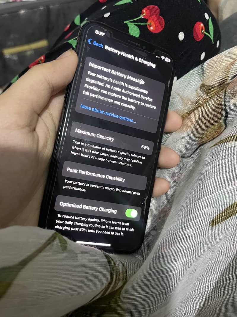 Apple iPhone X 4