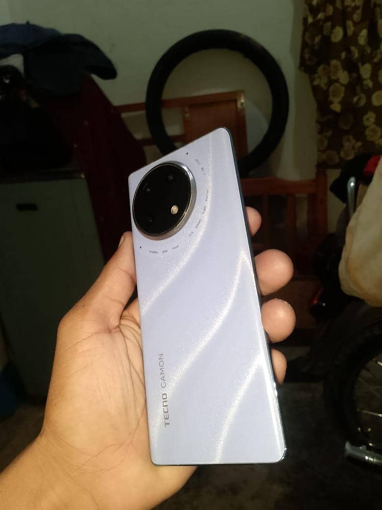 Tecno CAMON 30S 0