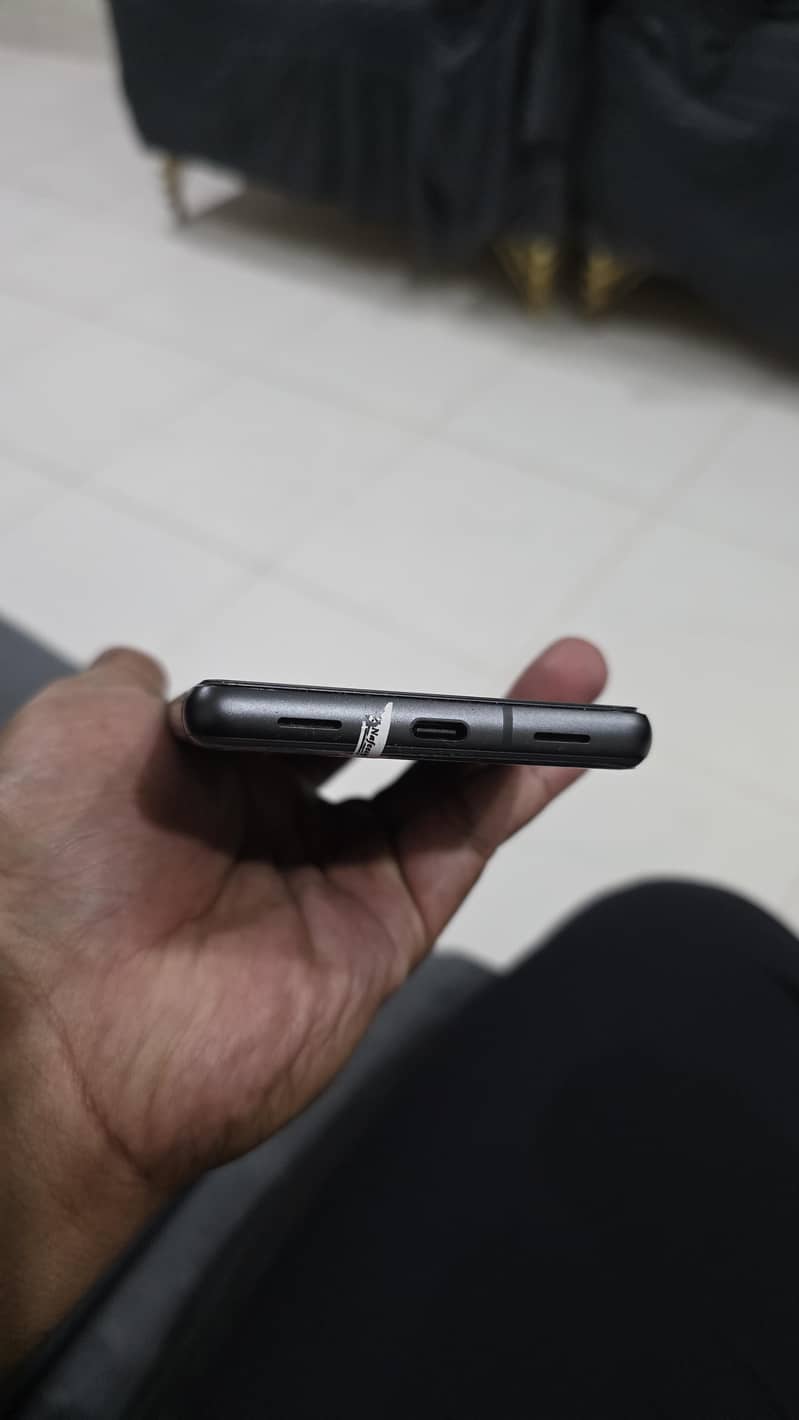 Google Pixel 7a 1