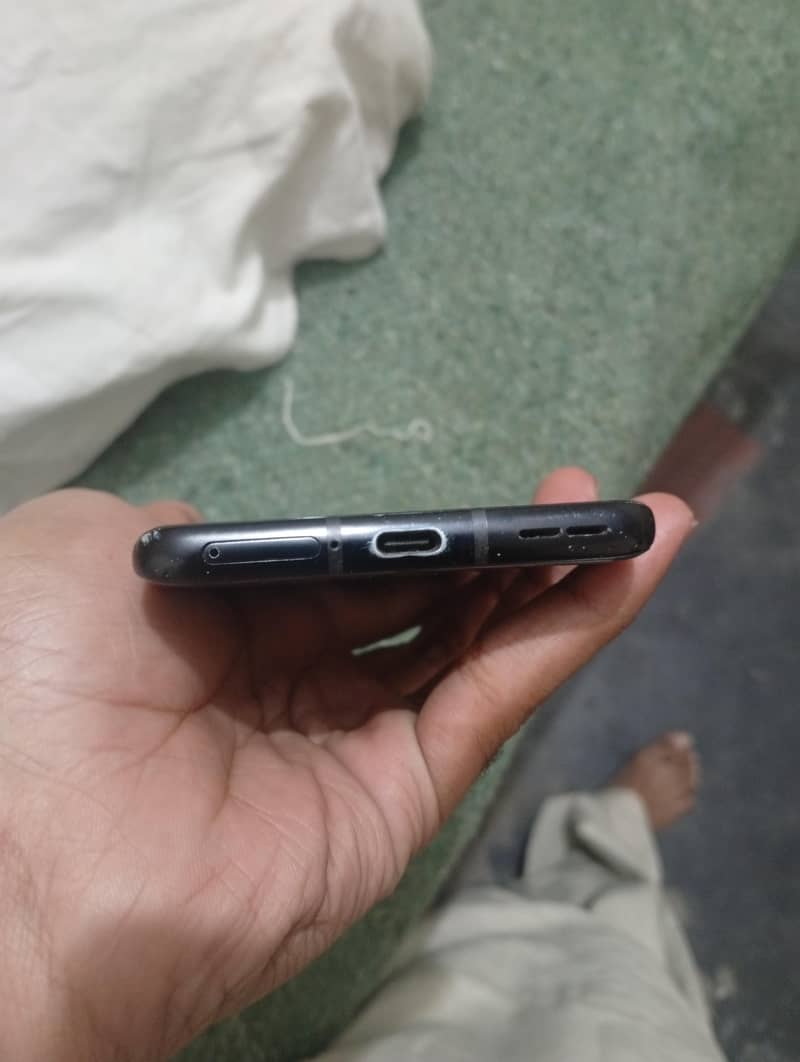 One Plus 8 Pro 4