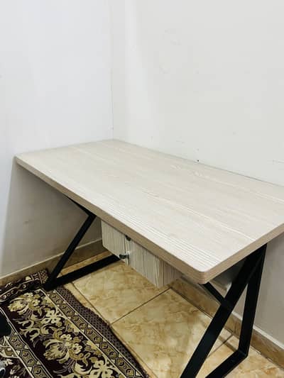 Office table for sale