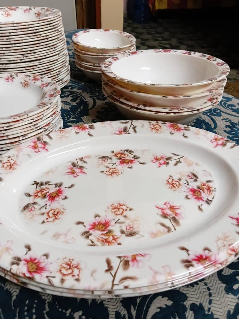 Plastic Dinner set 6