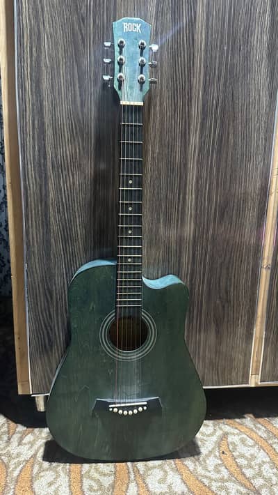 Guitar for sale