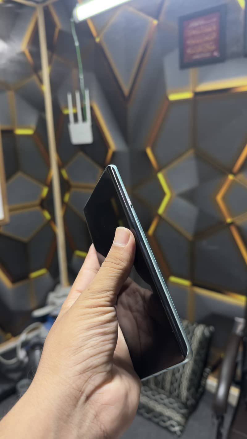 One Plus 8 Pro 3