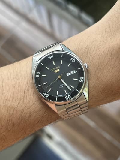 Vintage Seiko 5 railway automatic up for sale