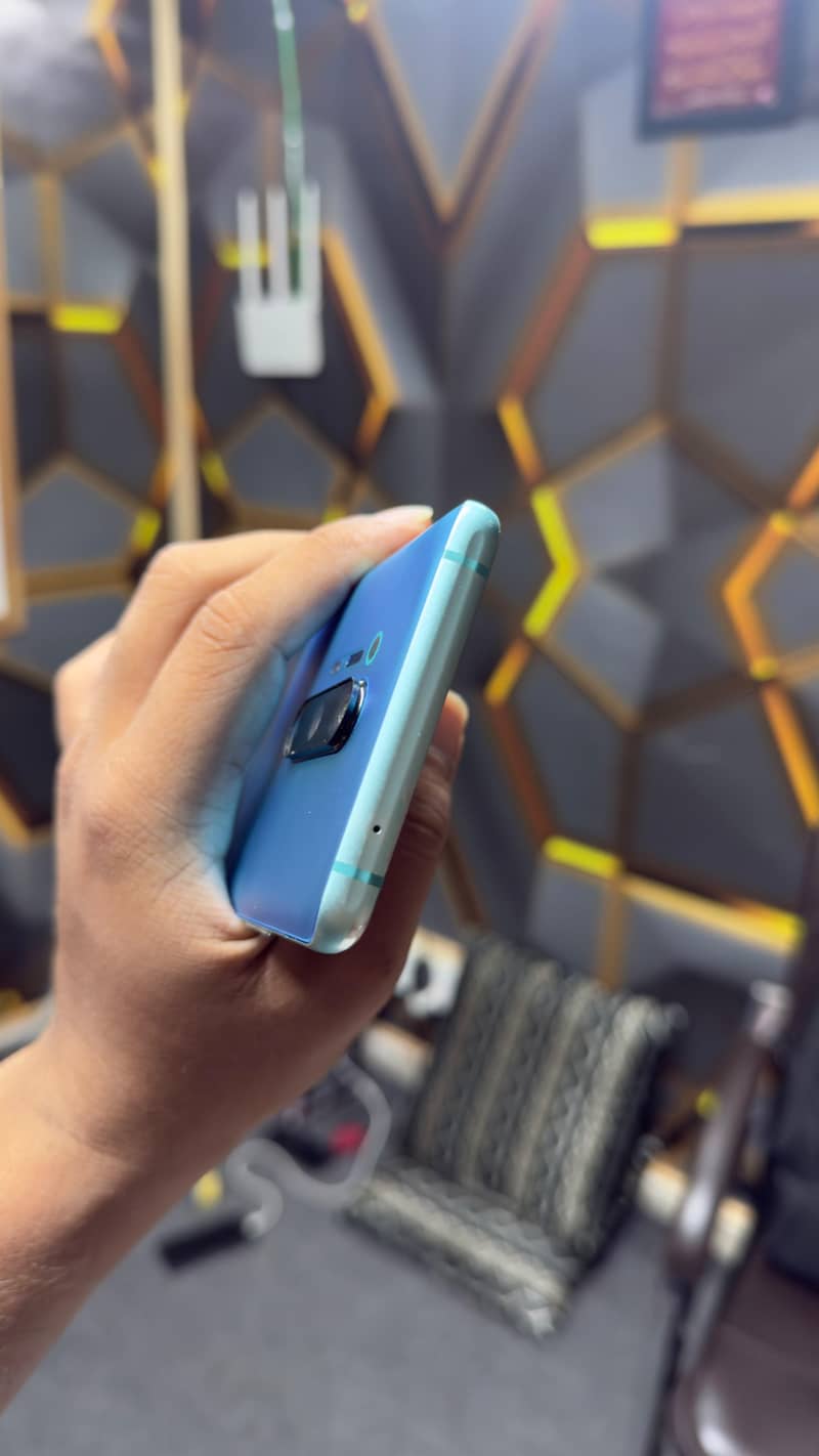 One Plus 8 Pro 1
