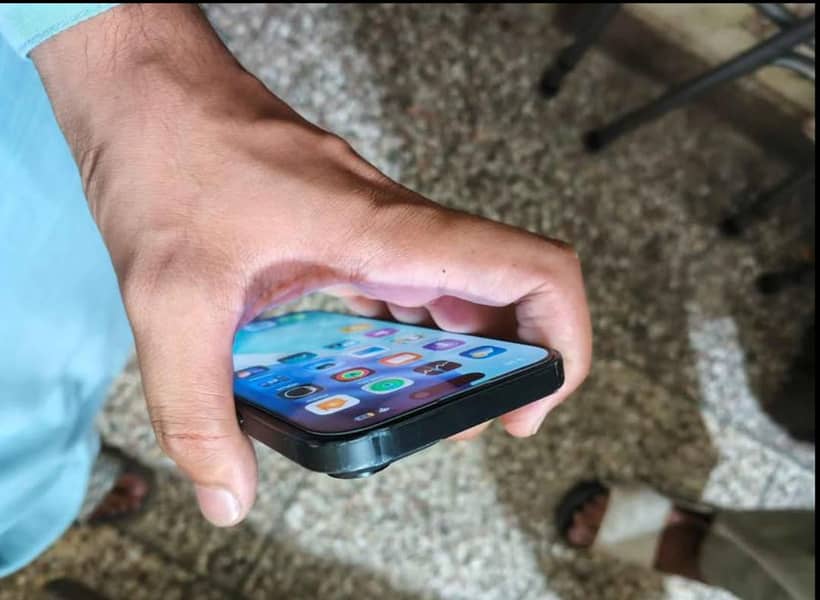 Apple iPhone 15 3