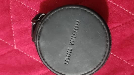 100% Original Louis Vuitton Horizon light up wireless Earphones