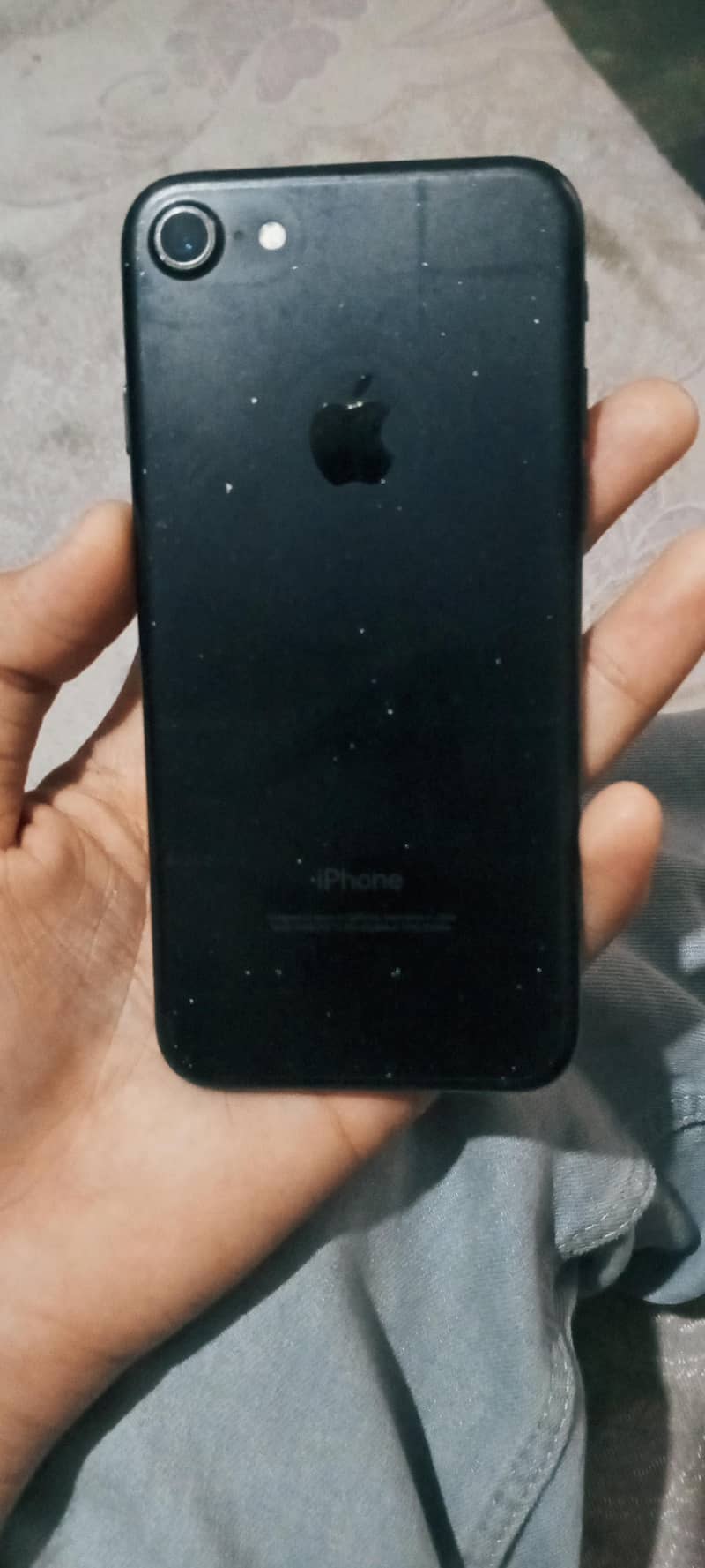 Apple iPhone 7 1
