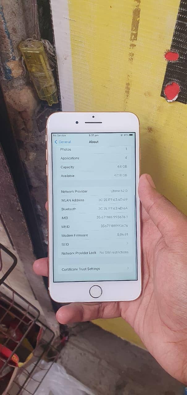 Apple iPhone 8 Plus 3