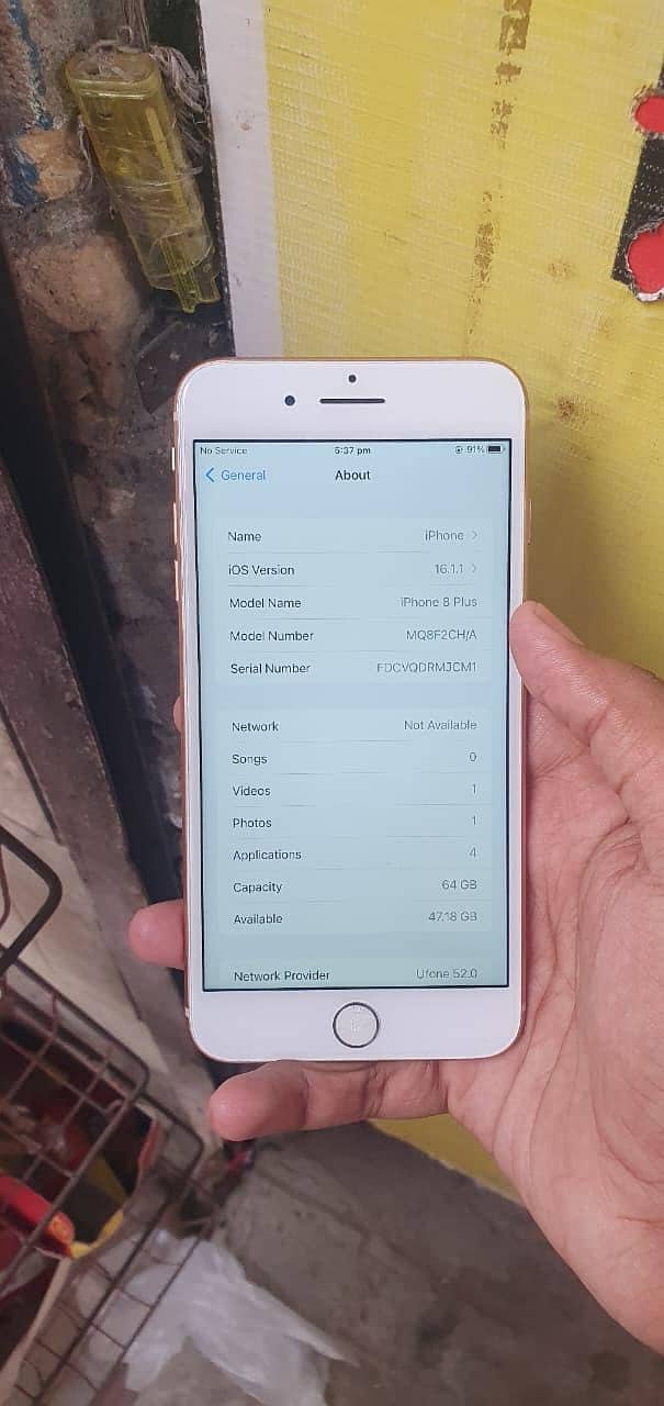 Apple iPhone 8 Plus 5