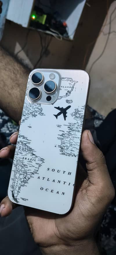 Apple iPhone 16 Pro Max