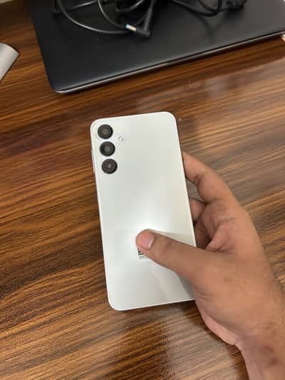 Samsung A16 8/256GB 10/10 50000/- fixed