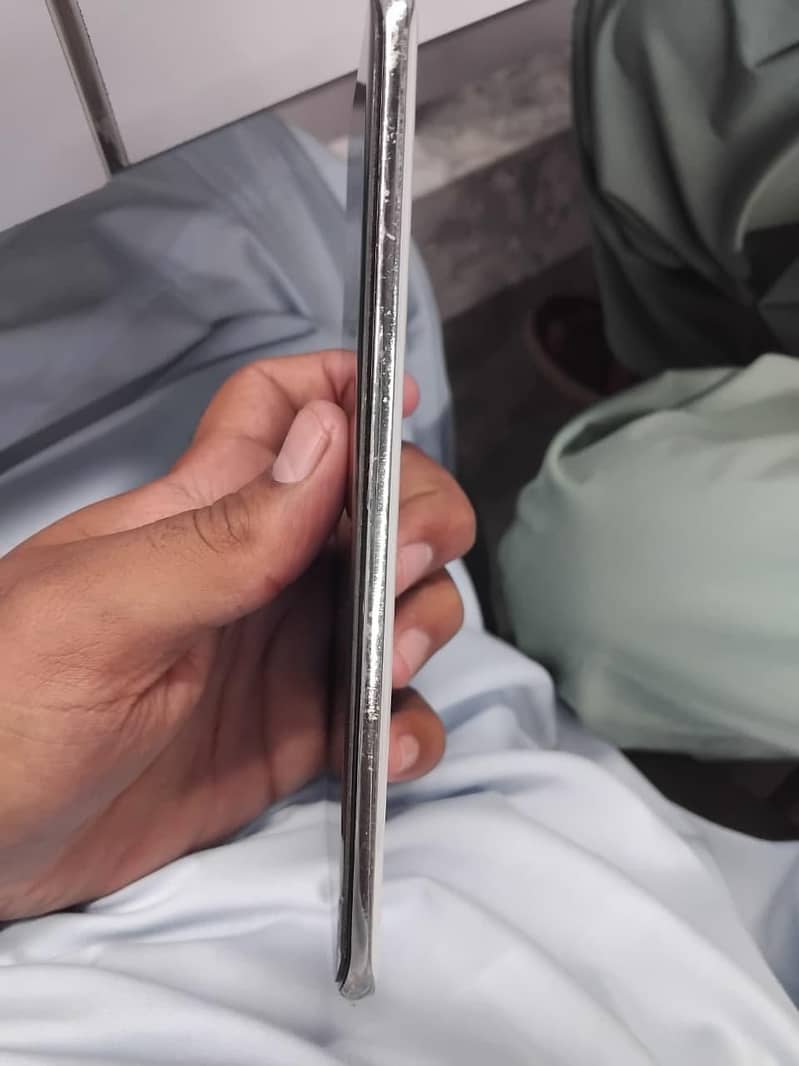 Tecno spark 40 pro plus 2