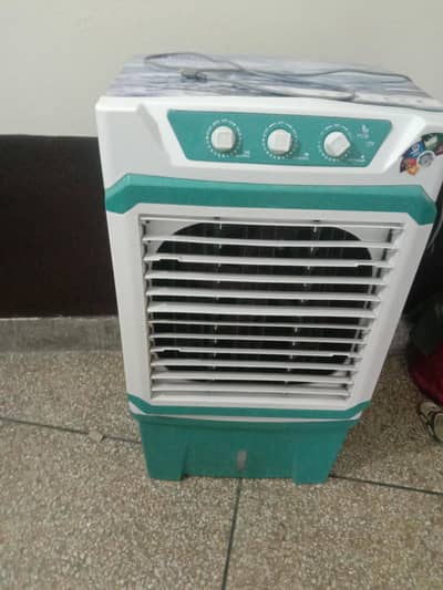 Room cooler 12 volt AC DC