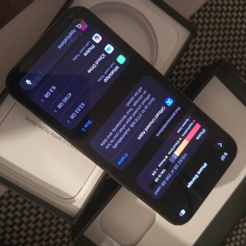 Apple iPhone 13 Pro 0
