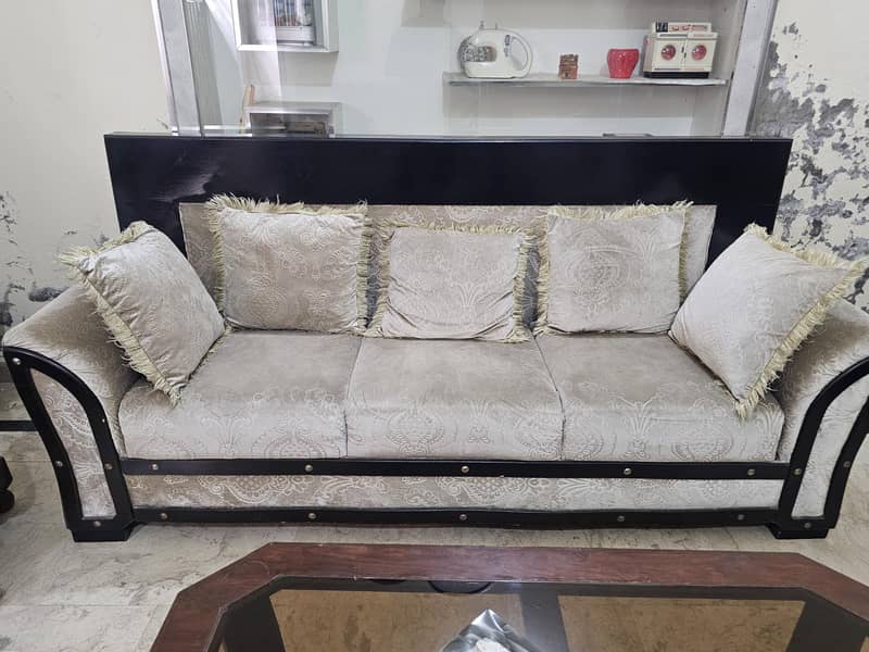 Sofa Set 0