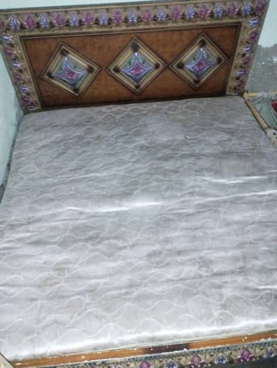 spring wala mattresses condition 40 used king size