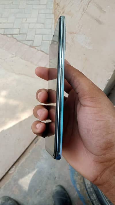 OPPO F15