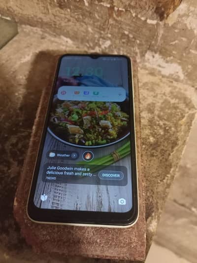 Xiaomi Redmi A2 64 gb room ladies usd mobail hai belkol ok