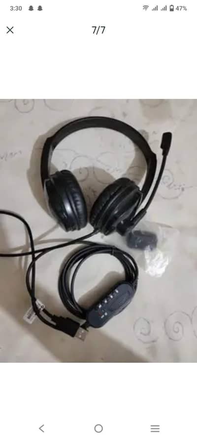 Accutone Noise Cancelation Headset USB port