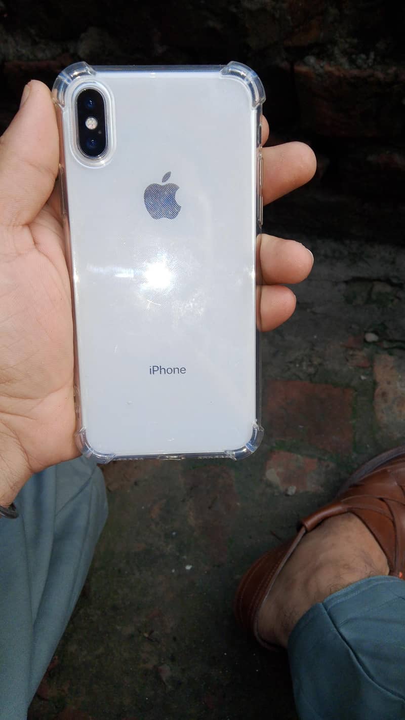 Apple iPhone X 6