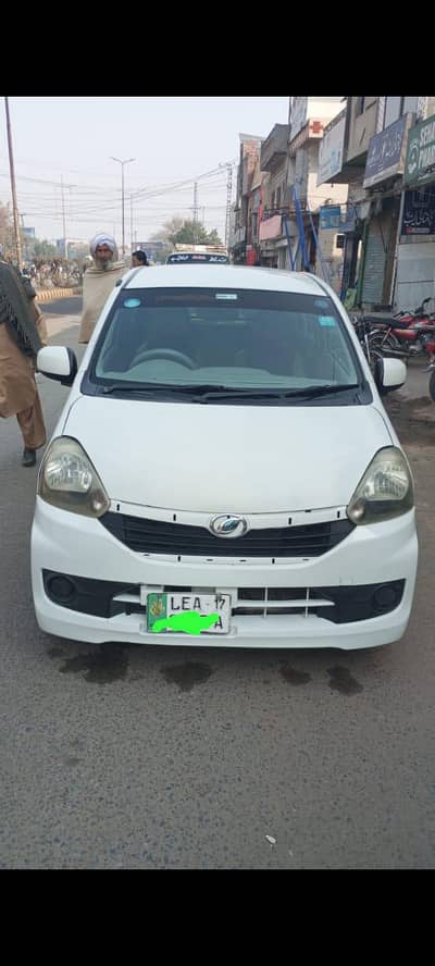 Daihatsu Mira 2017