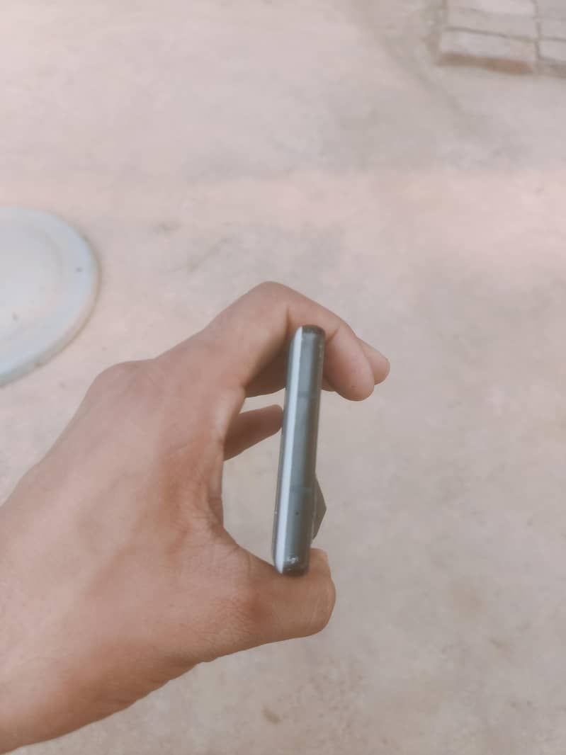 Google Pixel 6a 5