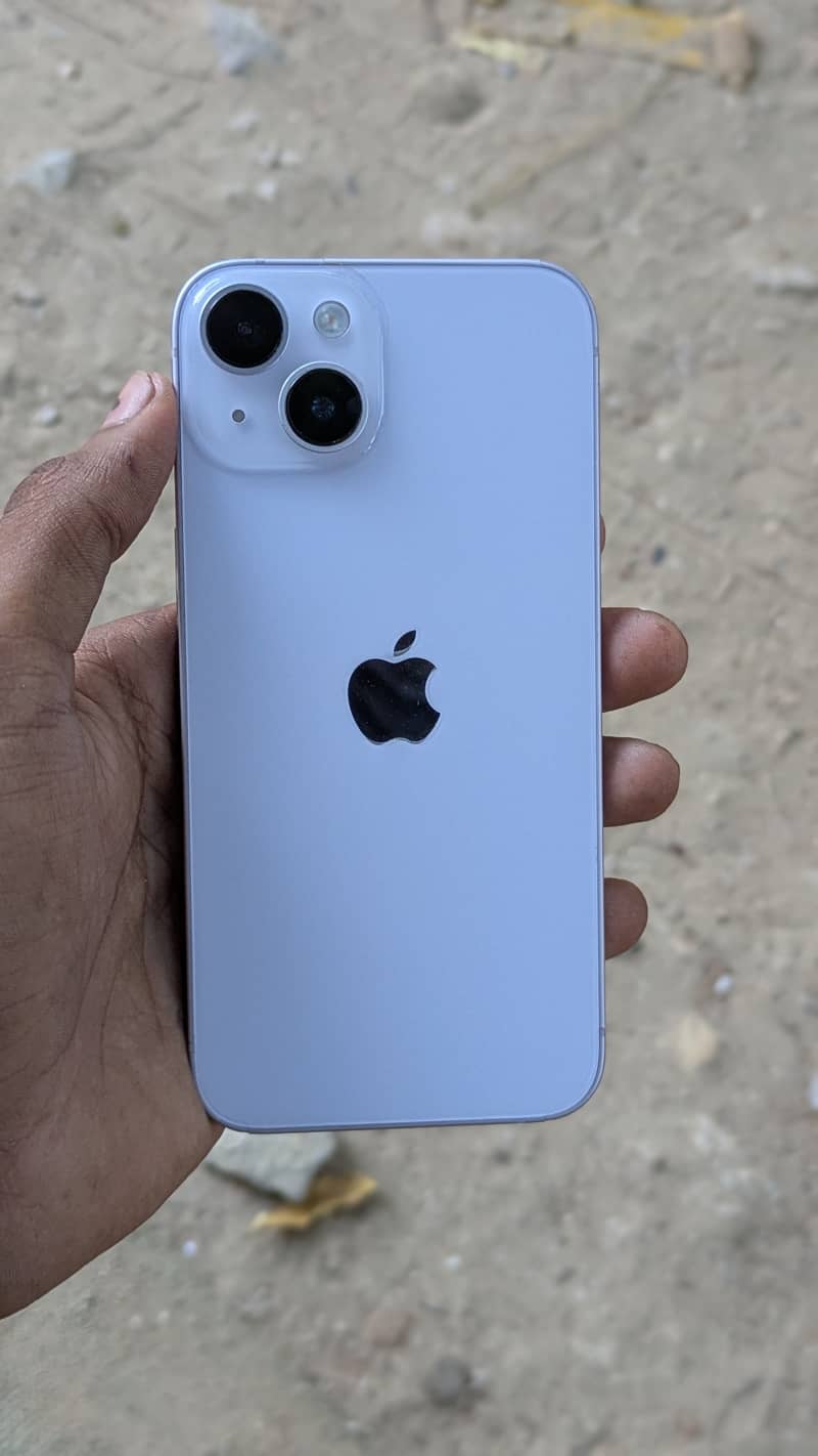 Apple iPhone 14 4