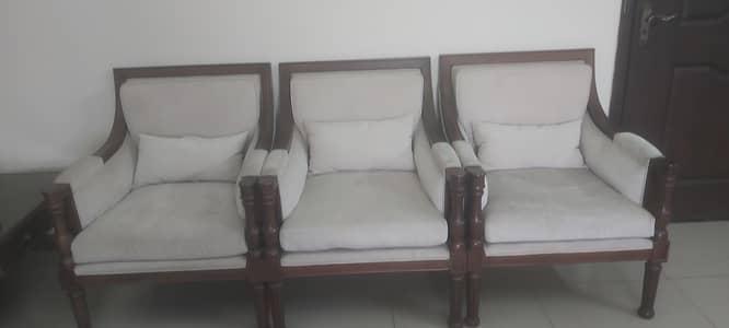 bed room chairs
