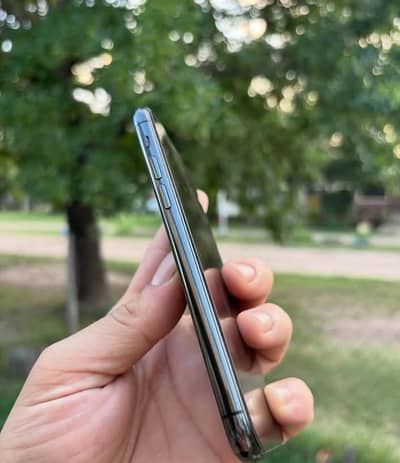 Apple iPhone 11 Pro