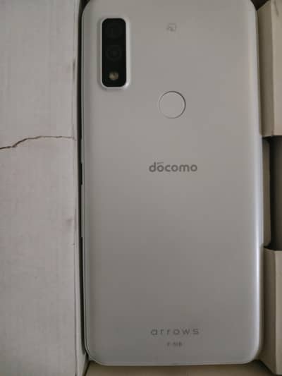 new phone but box open and password appear password no open