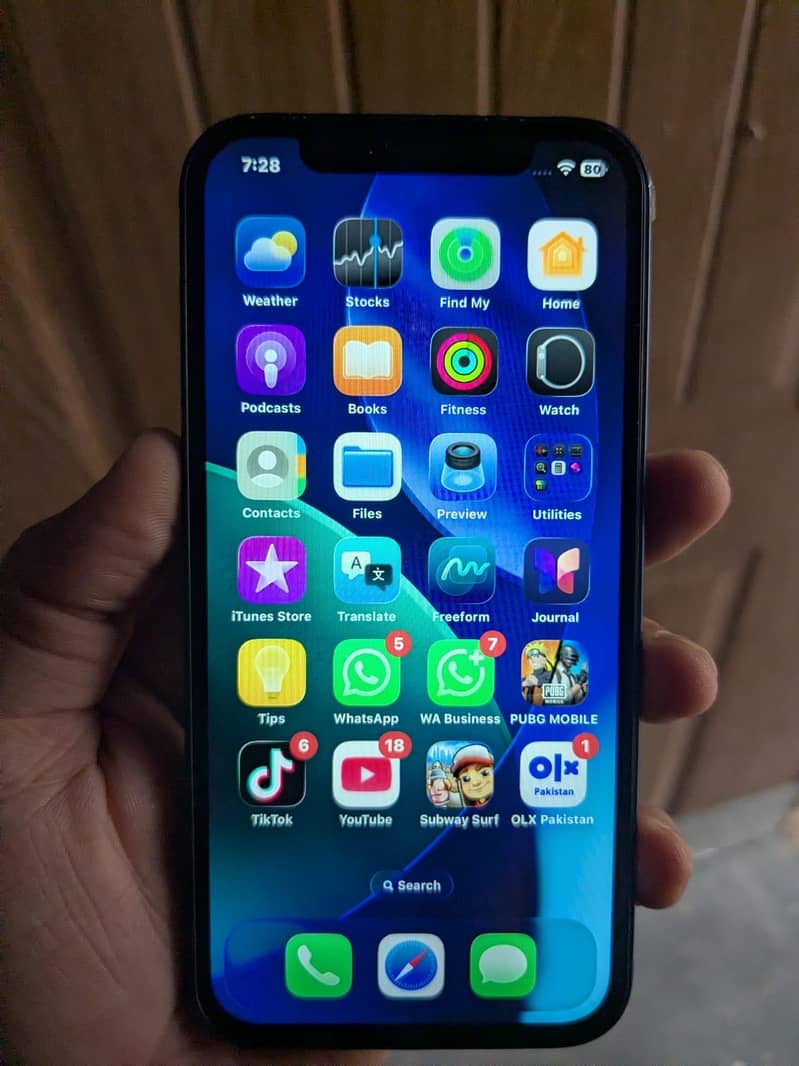 Apple iPhone 12 3