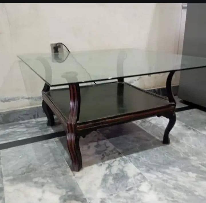 2 small side tables 1 large table 4