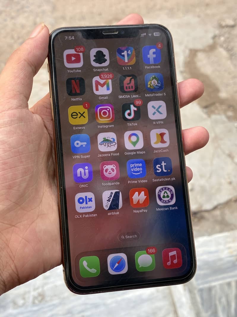 Iphone 11 pro max 6