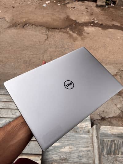 DELL XPS 9350