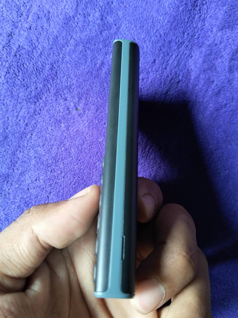 Nokia 108 4