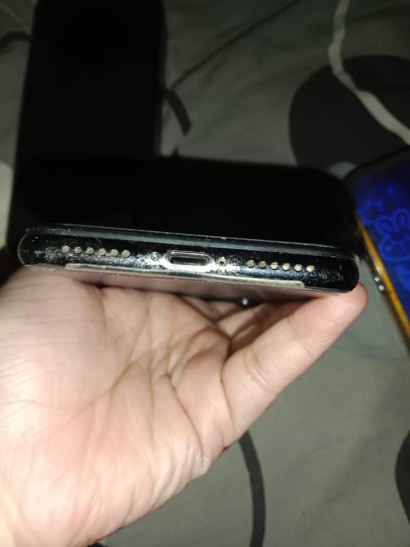 Apple iPhone X 1