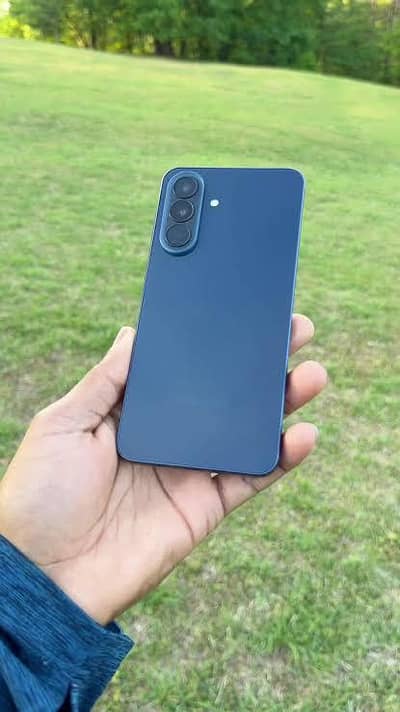 Samsung Mobile A57