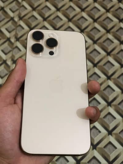 Apple iPhone 16 Pro Max