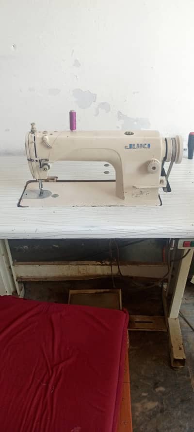 sewing machine