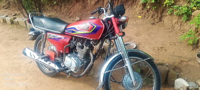 Honda 125 for sale model 2017 location pindi kahuta & cnt 03270344219