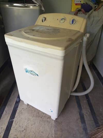 Dawlence Washing machine in best condition