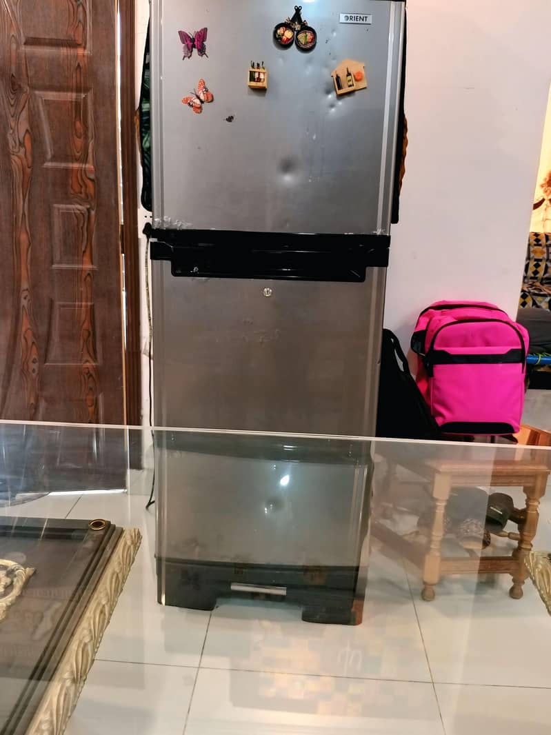 orient medium size Fridge 0