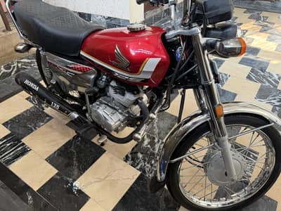 Honda 125 selfstart