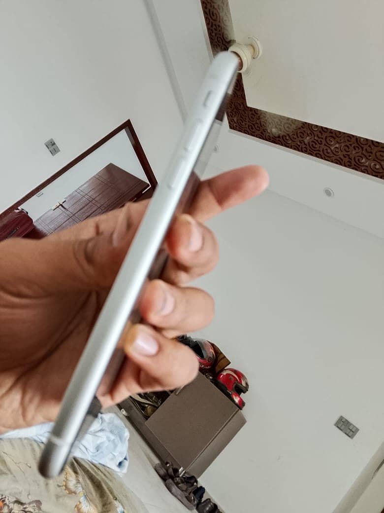 Apple iPhone 11 2