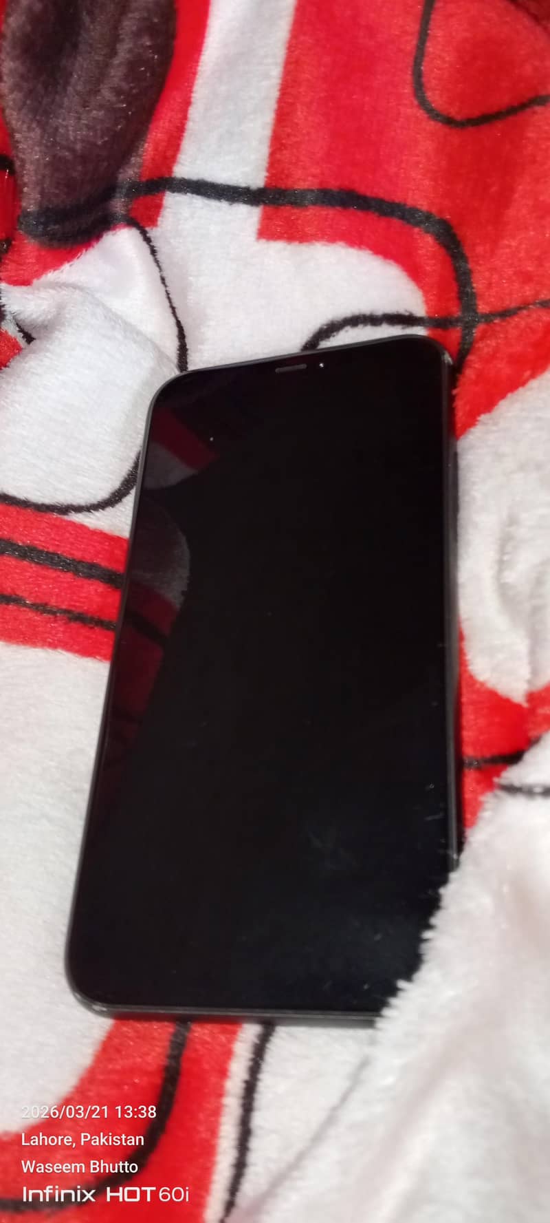 iPhone 11 1
