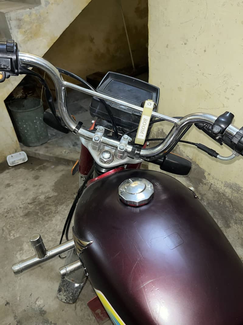 Motercycle 0