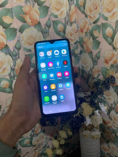 Samsung Mobile A20s