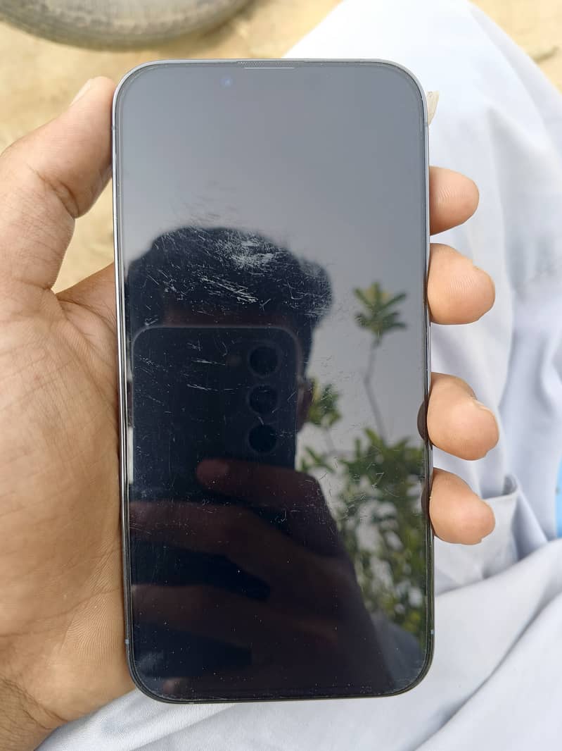 Apple iPhone 13 Pro 0
